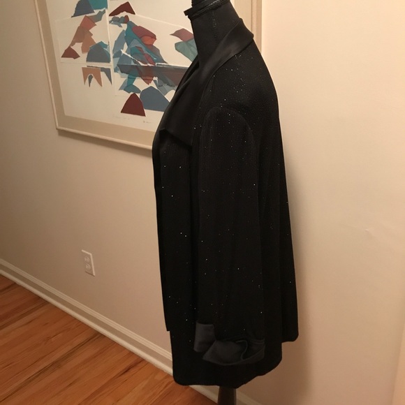 Dress Barn Woman Collection Black & Silver Top Looks like a Jacket/Tank 18W - Picture 6 of 8